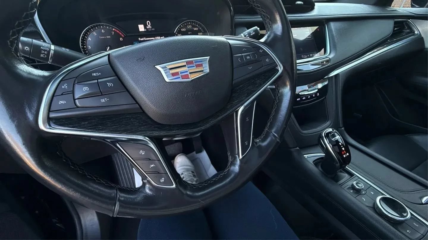 Used 2023 Cadillac XT5 Premium Luxury AWD/4WD image 41