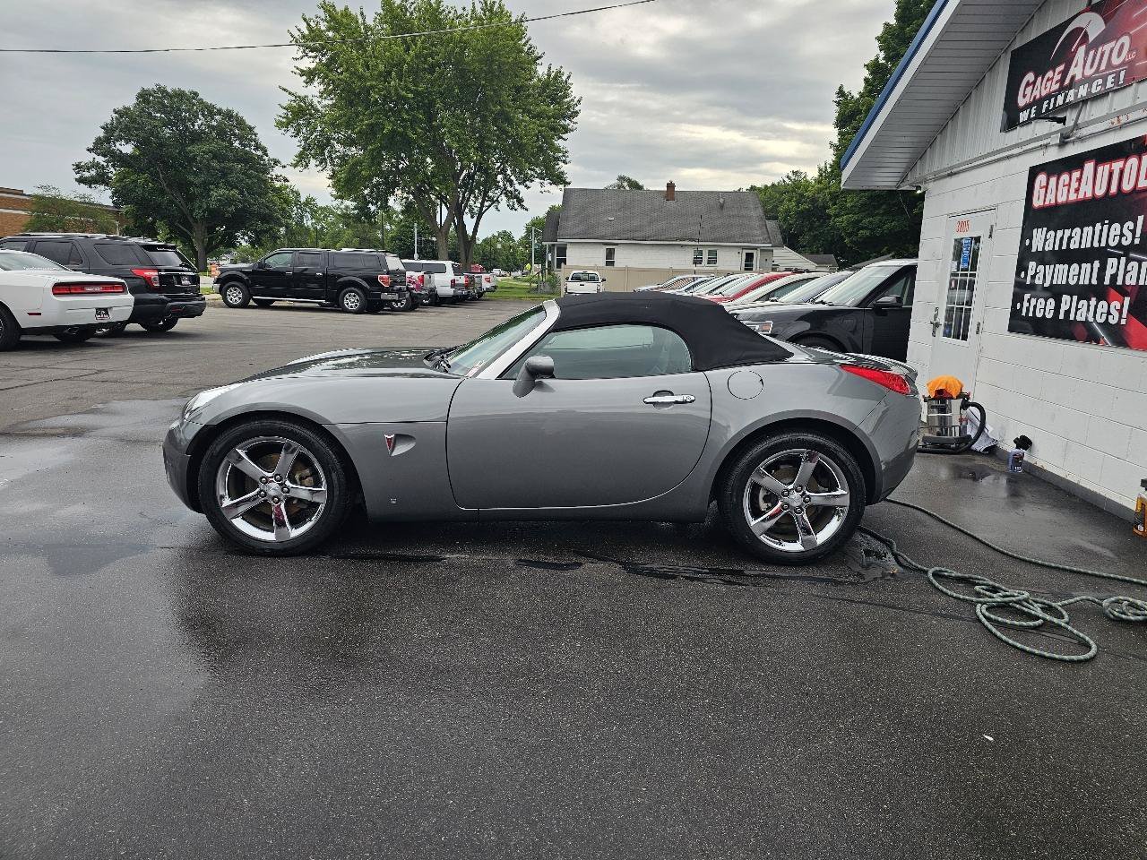 Used 2007 Pontiac Solstice Convertible w/ Preferred Package RWD image 6