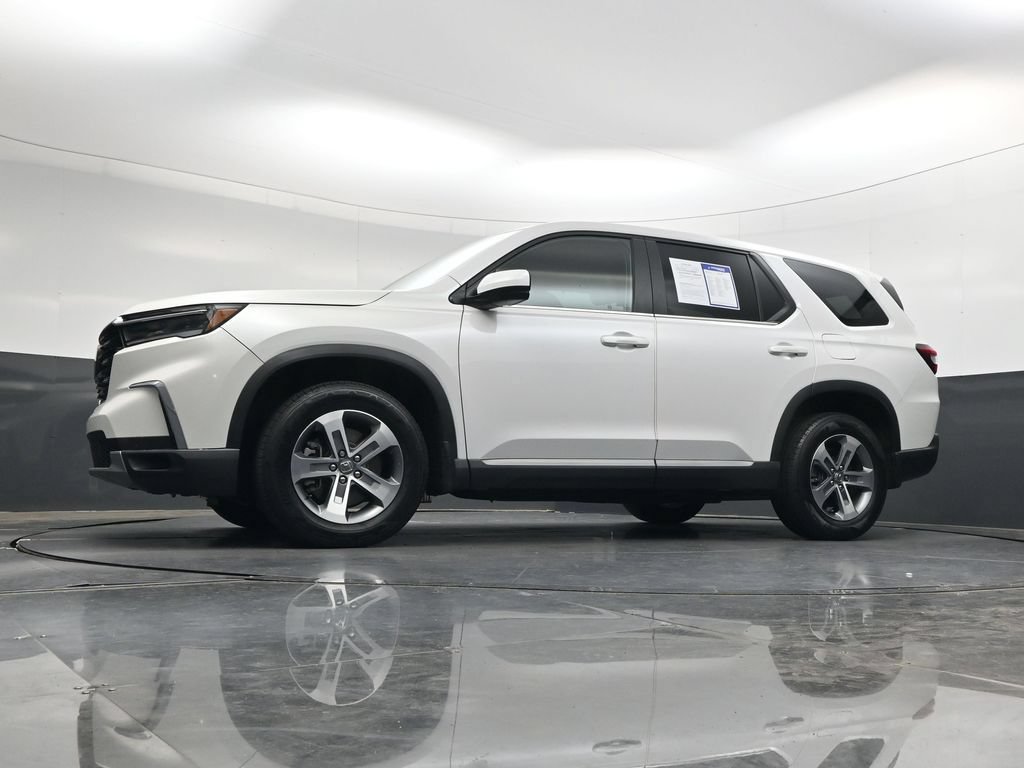Used 2023 Honda Pilot EX-L image 32