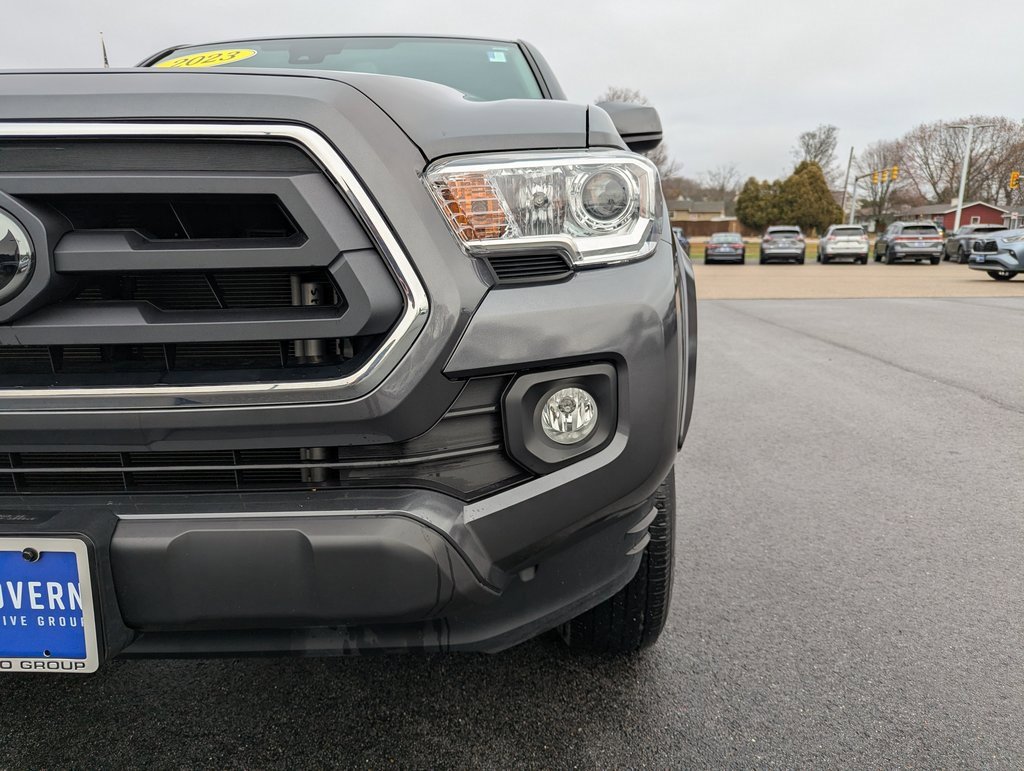 Used 2023 Toyota Tacoma SR5 image 11