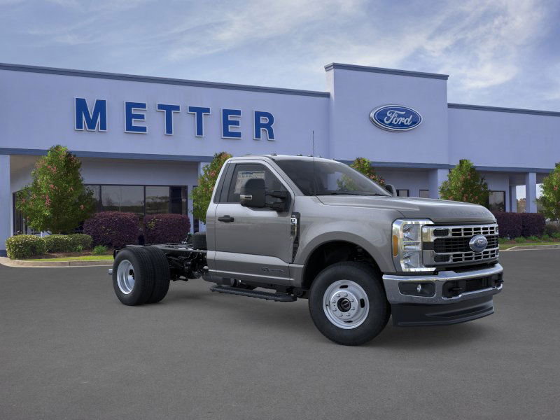 New 2025 Ford F350 XL w/ XL Chrome Package image 29