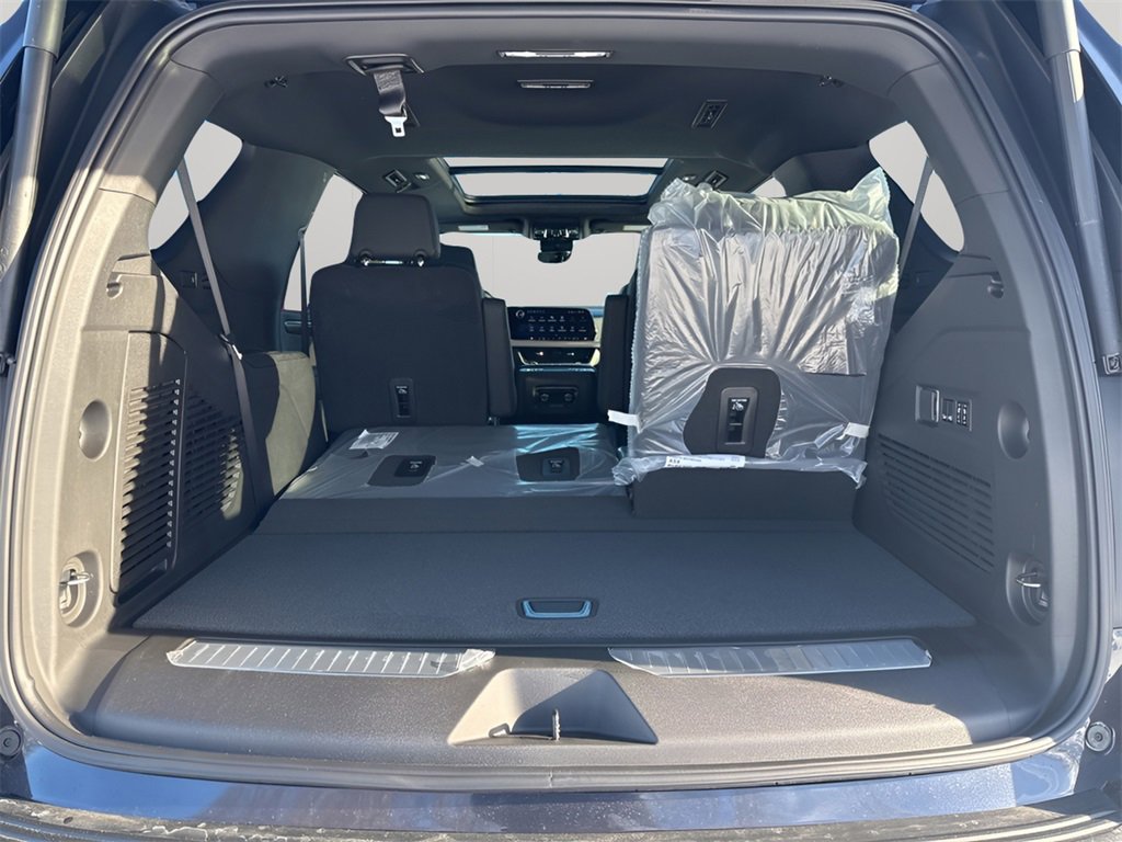 New 2026 Chevrolet Tahoe High Country image 18