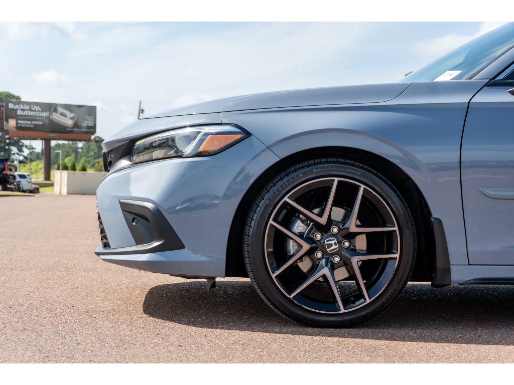 Used 2023 Honda Civic Sport Touring image 10