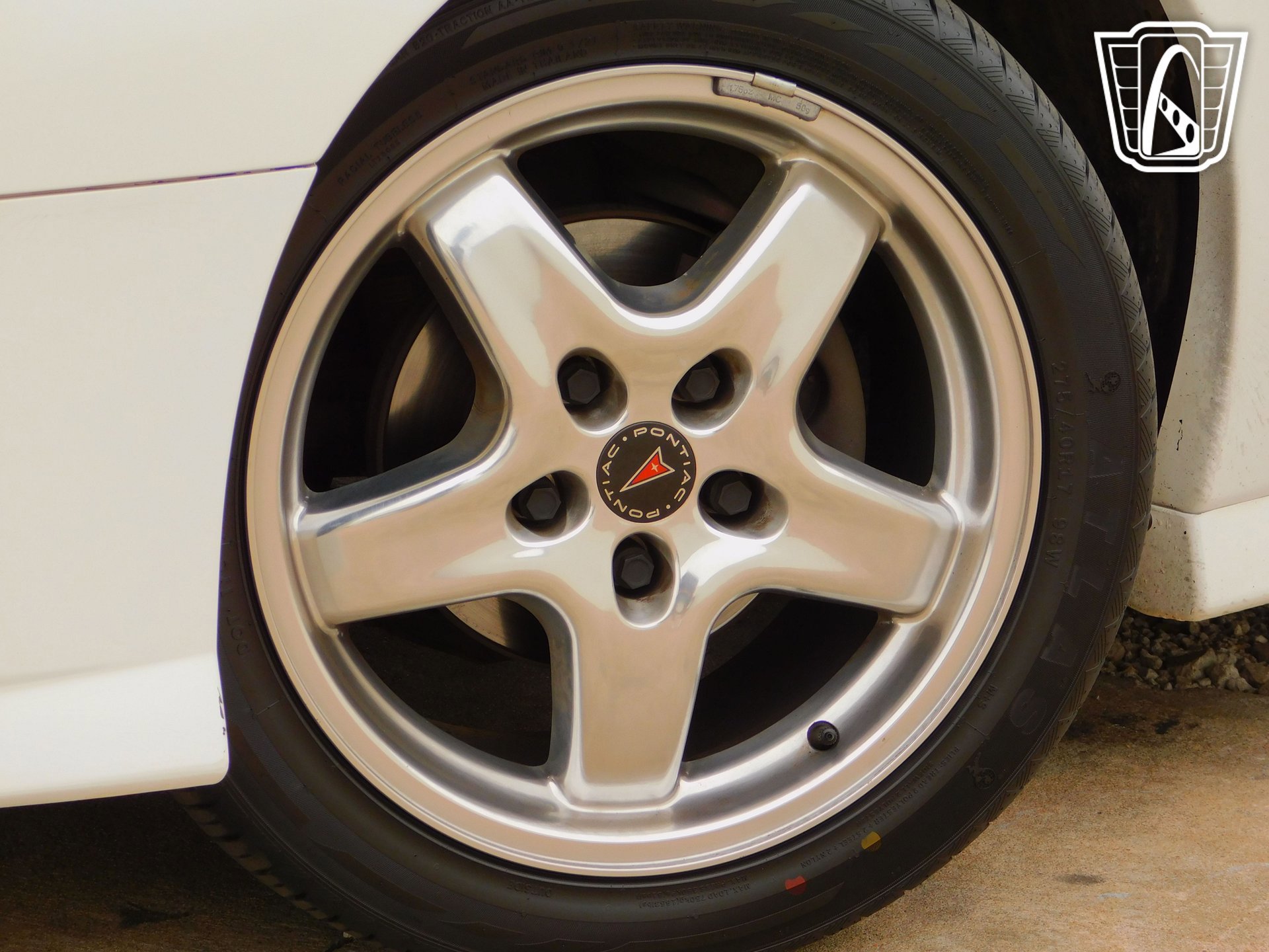 Used 1996 Pontiac Firebird Coupe image 40