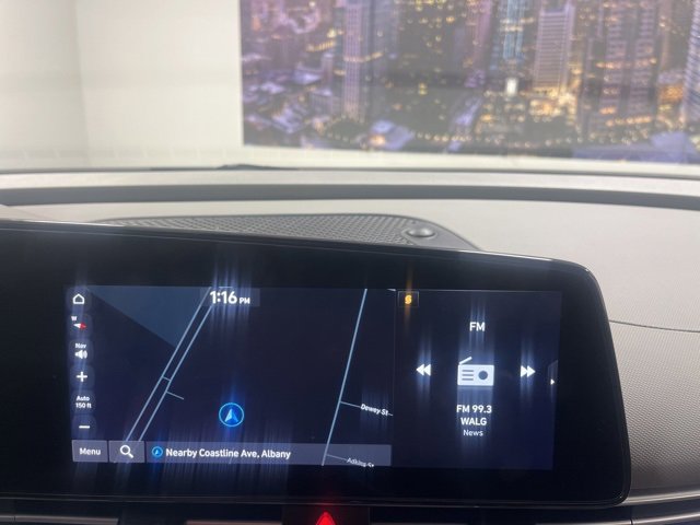 Used 2024 Hyundai Elantra SEL image 15