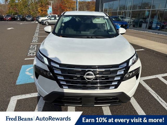 New 2026 Nissan Rogue SV image 2