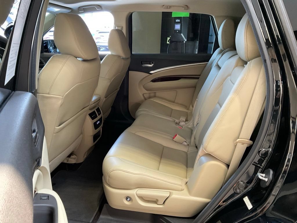 Used 2016 Acura MDX w/ Technology Package AWD/4WD image 23