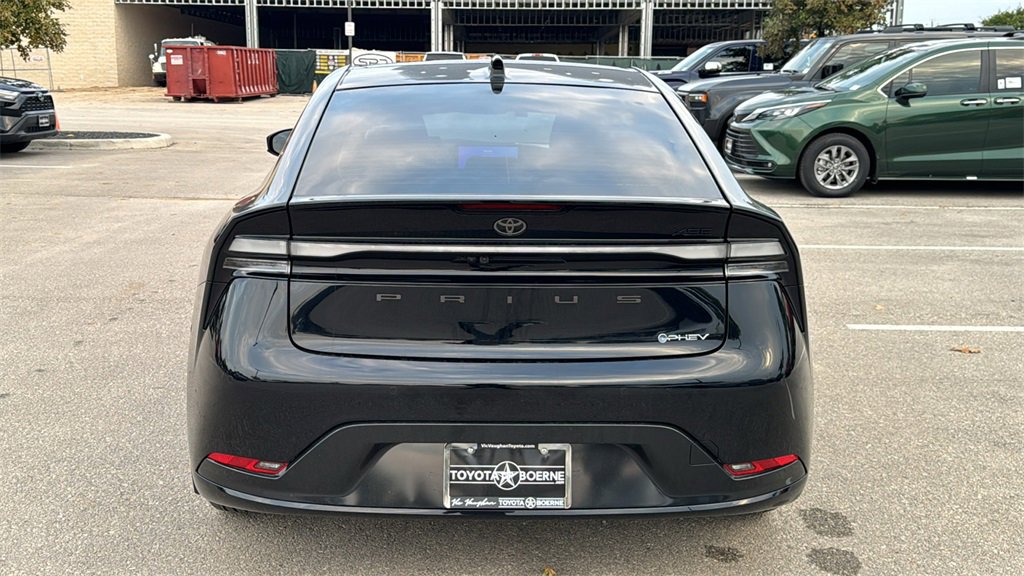 New 2026 Toyota Prius Plug-In Hybrid image 7