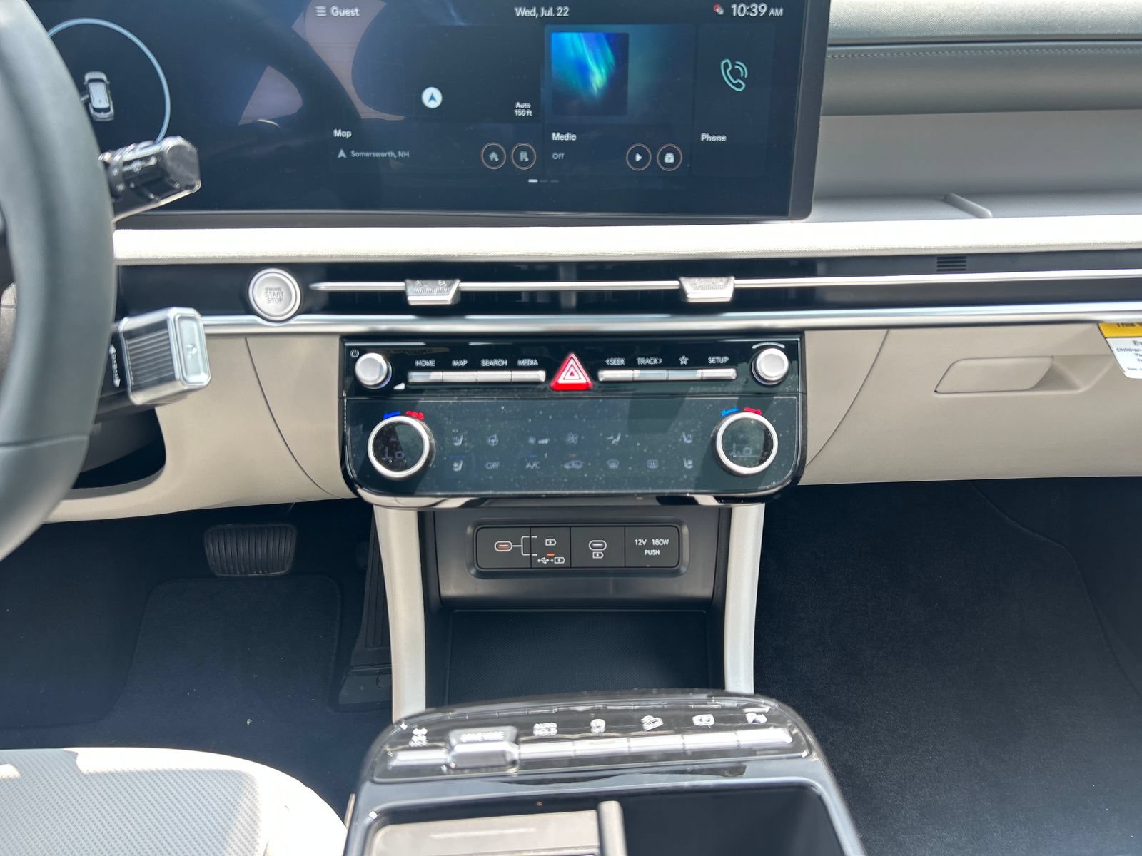 New 2026 Hyundai Tucson Limited AWD/4WD image 18