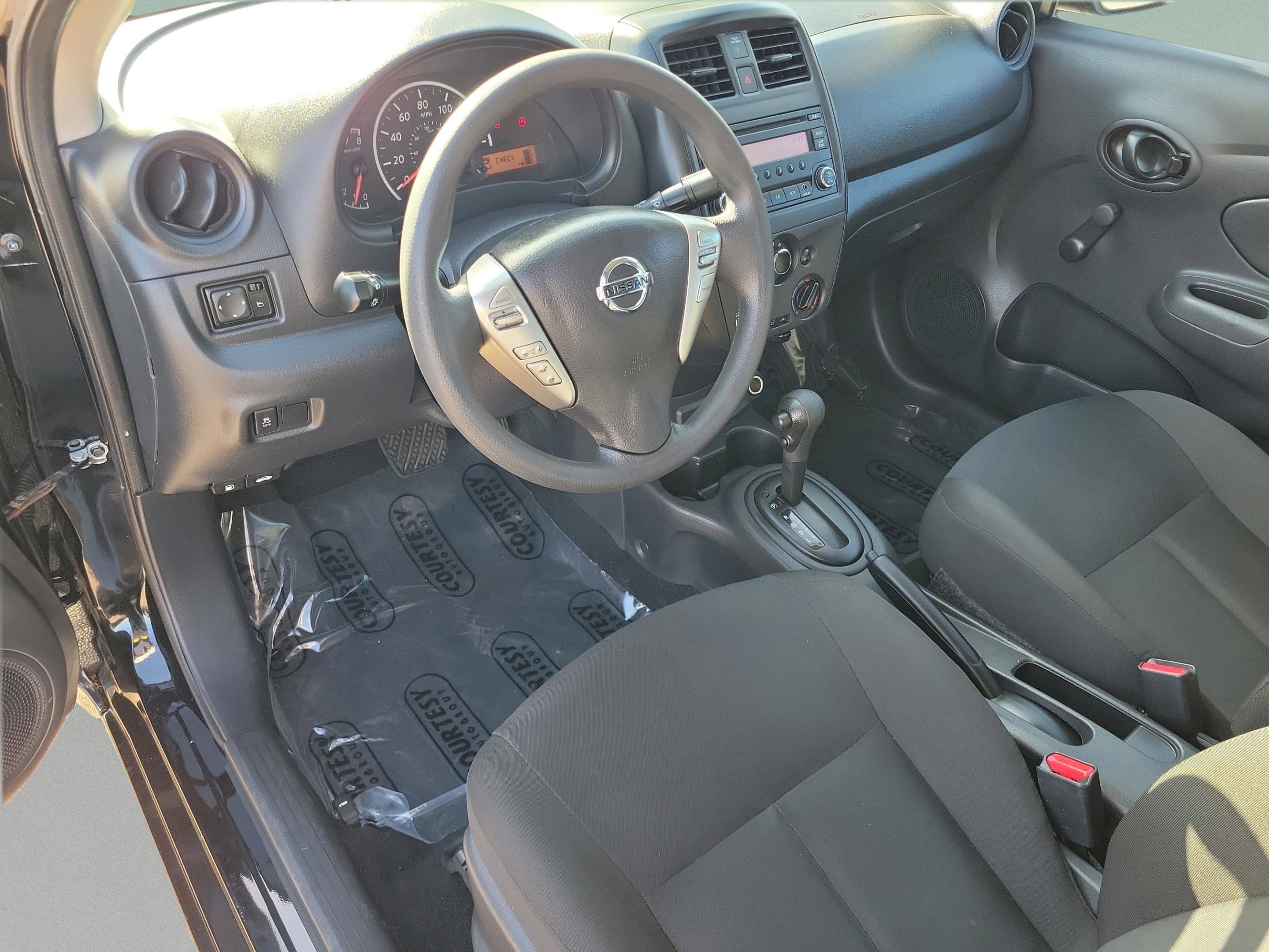 Used 2018 Nissan Versa S Plus image 19