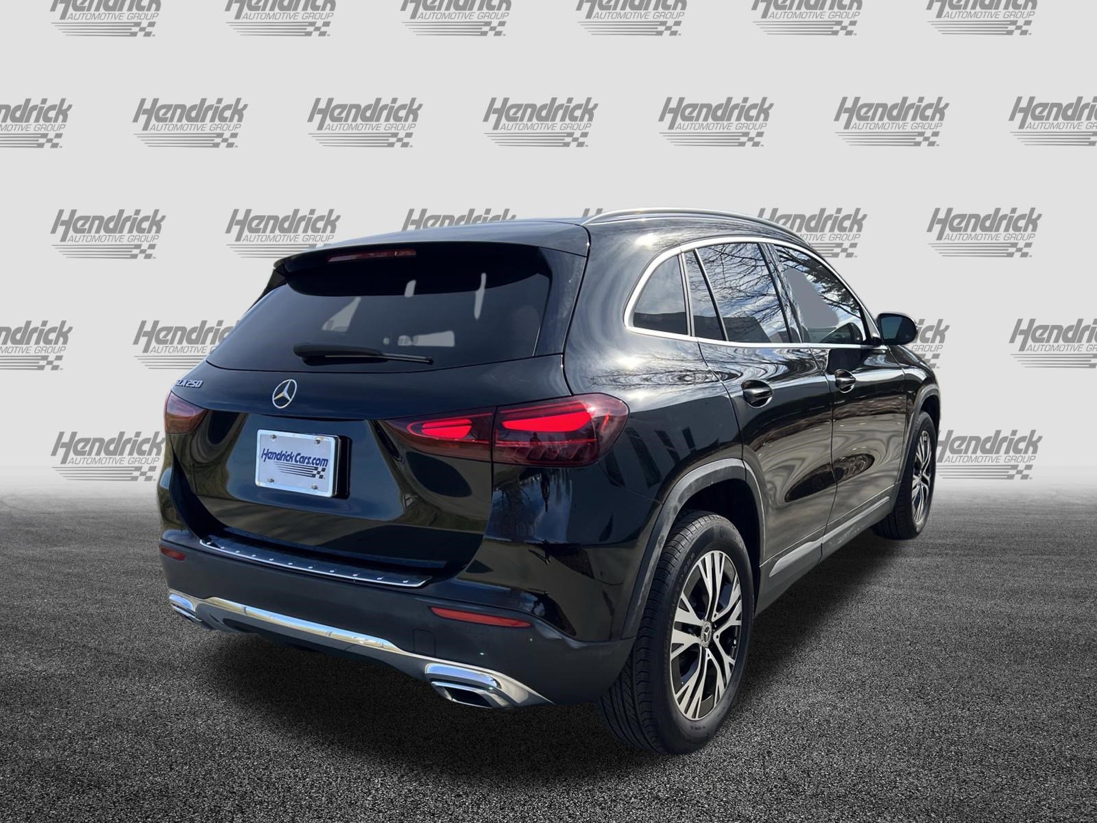 Certified 2025 Mercedes-Benz GLA 250 image 9