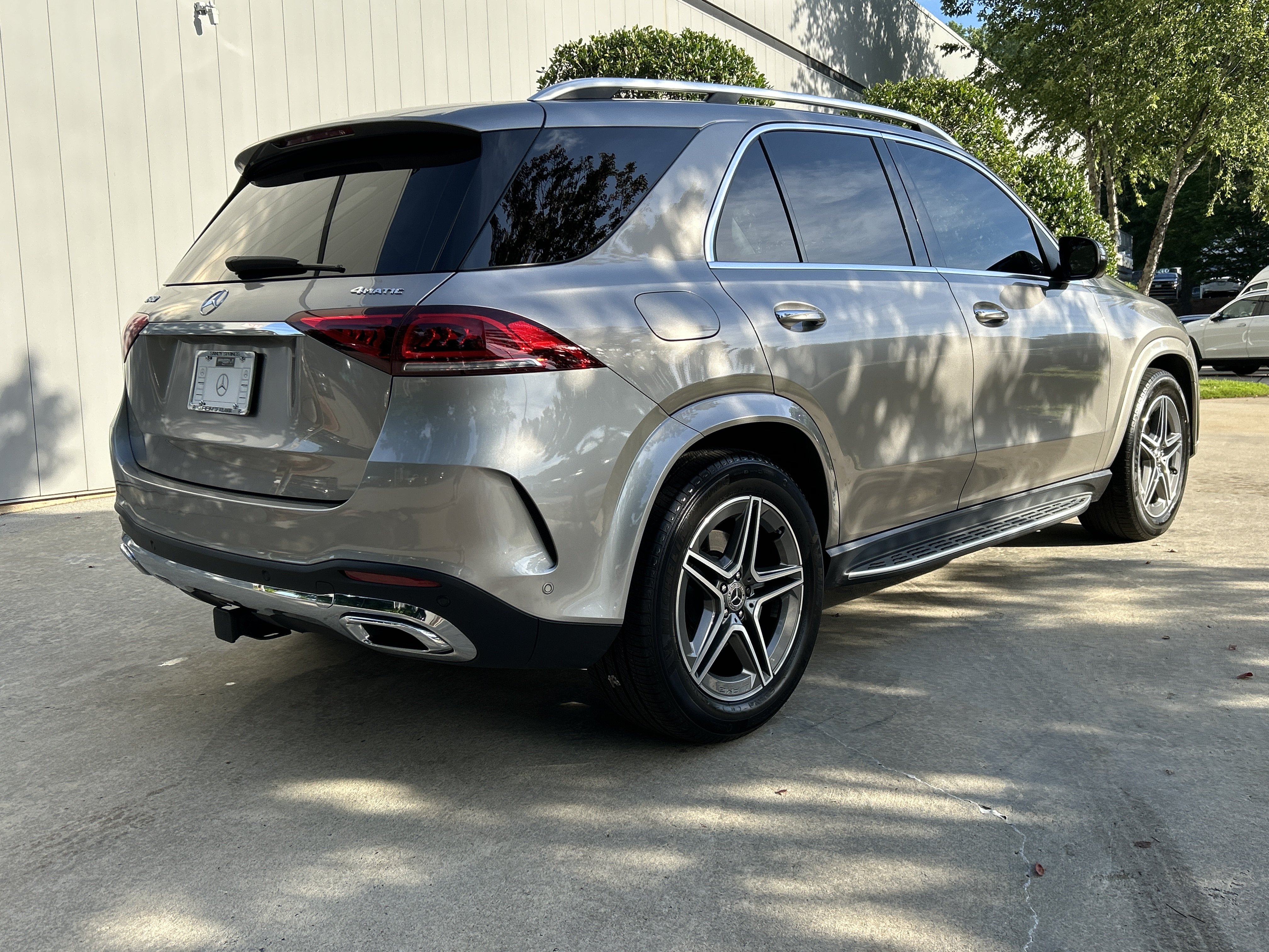 Used 2023 Mercedes-Benz GLE 450 4MATIC image 6