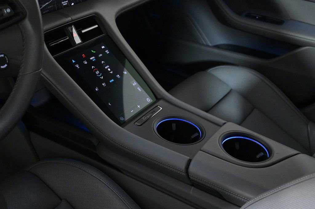 Used 2024 Porsche Taycan 4S image 30