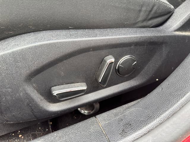 Used 2020 Ford Fusion SE image 13