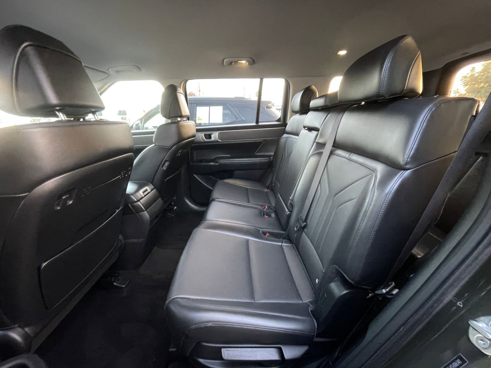 Used 2025 Hyundai Santa Fe SEL image 25