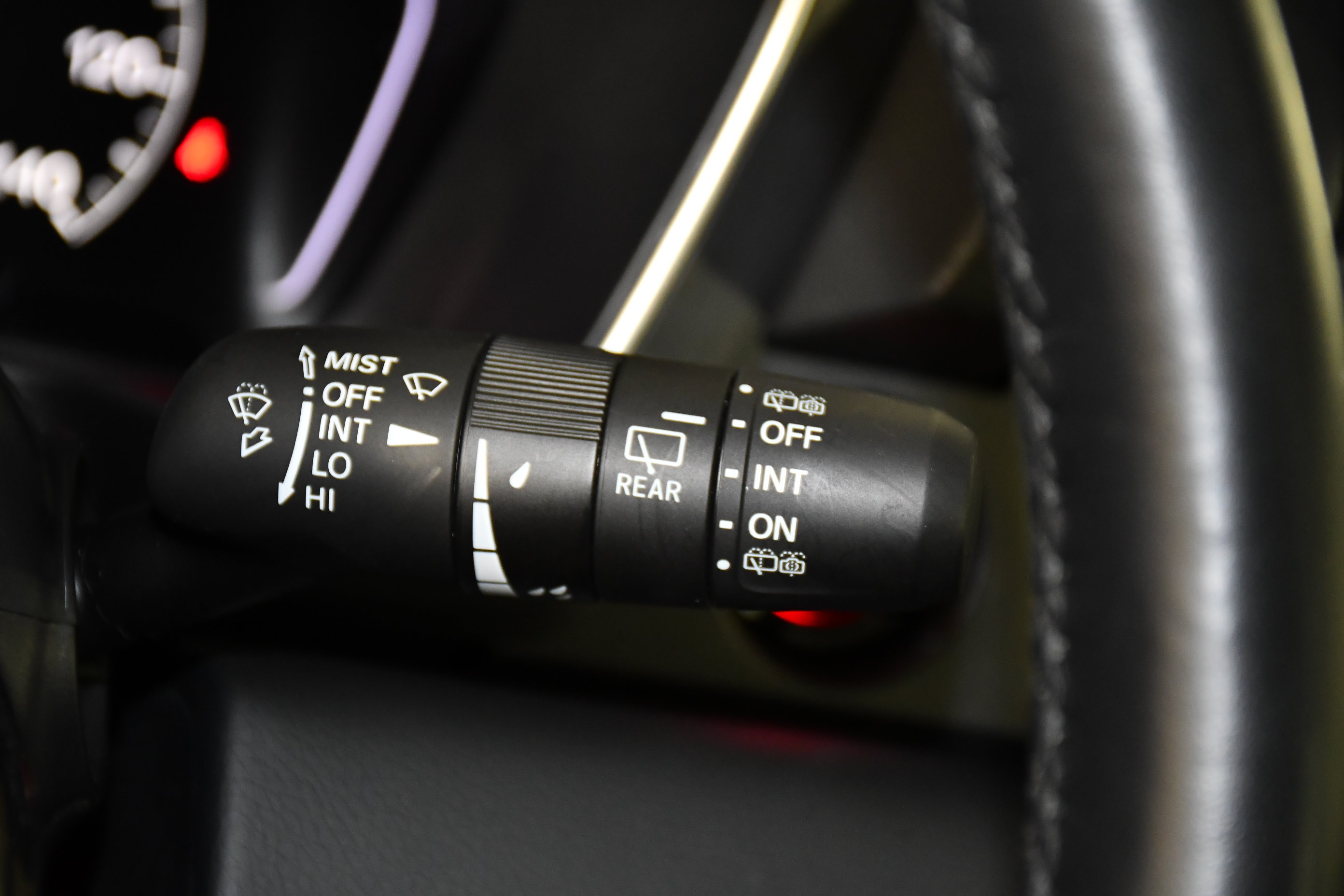 Certified 2025 Honda Pilot Touring image 23