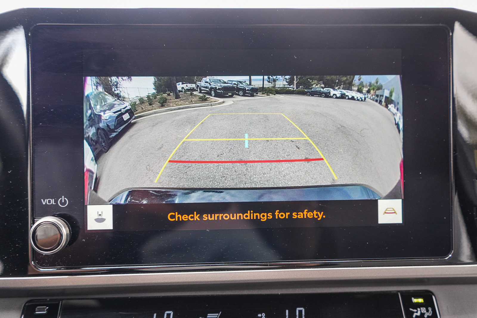 Used 2025 Toyota Camry SE AWD/4WD image 23