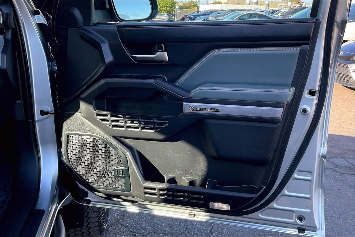 Used 2024 Toyota Tacoma 4x4 Double Cab Hybrid image 20