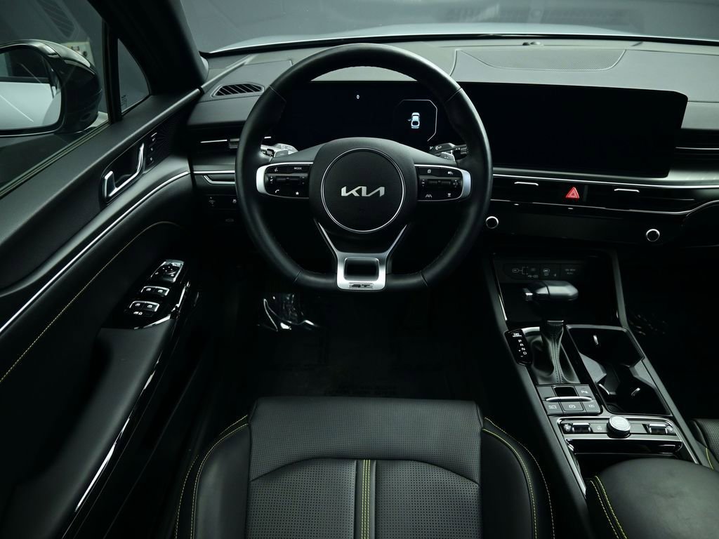 Used 2025 Kia K5 GT w/ GT1 Package image 33