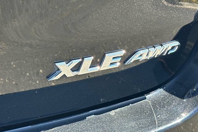 Certified 2019 Toyota Highlander XLE AWD/4WD image 35