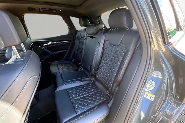 Used 2020 Audi SQ5 Prestige AWD/4WD image 28