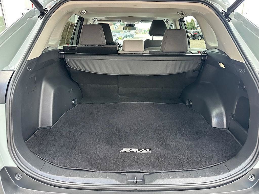 Certified 2023 Toyota RAV4 XLE w/ Convenience Package FWD image 11
