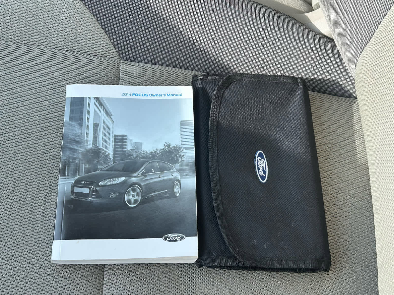 Used 2014 Ford Focus SE image 28