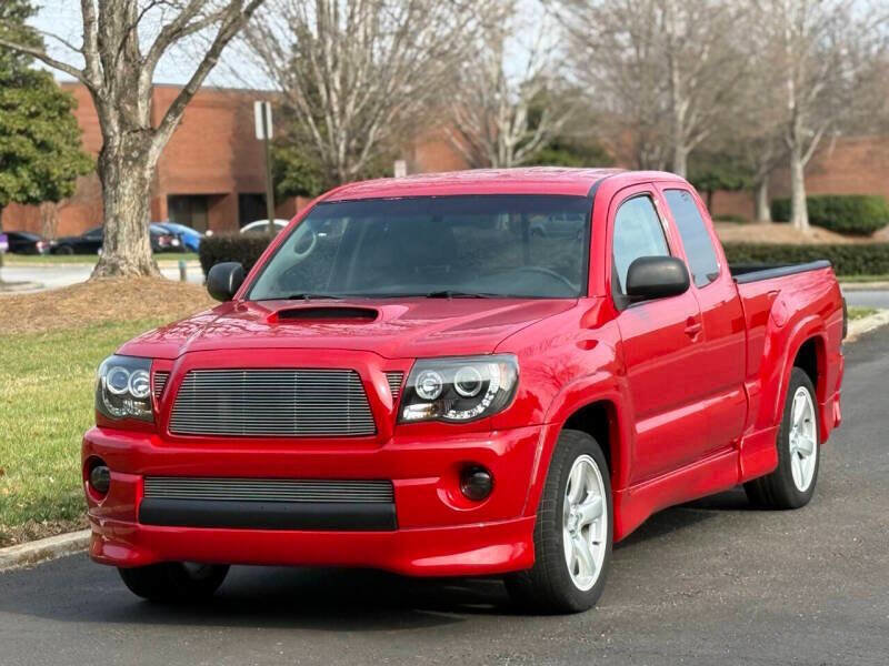 Used 2005 Toyota Tacoma X-Runner RWD image 2