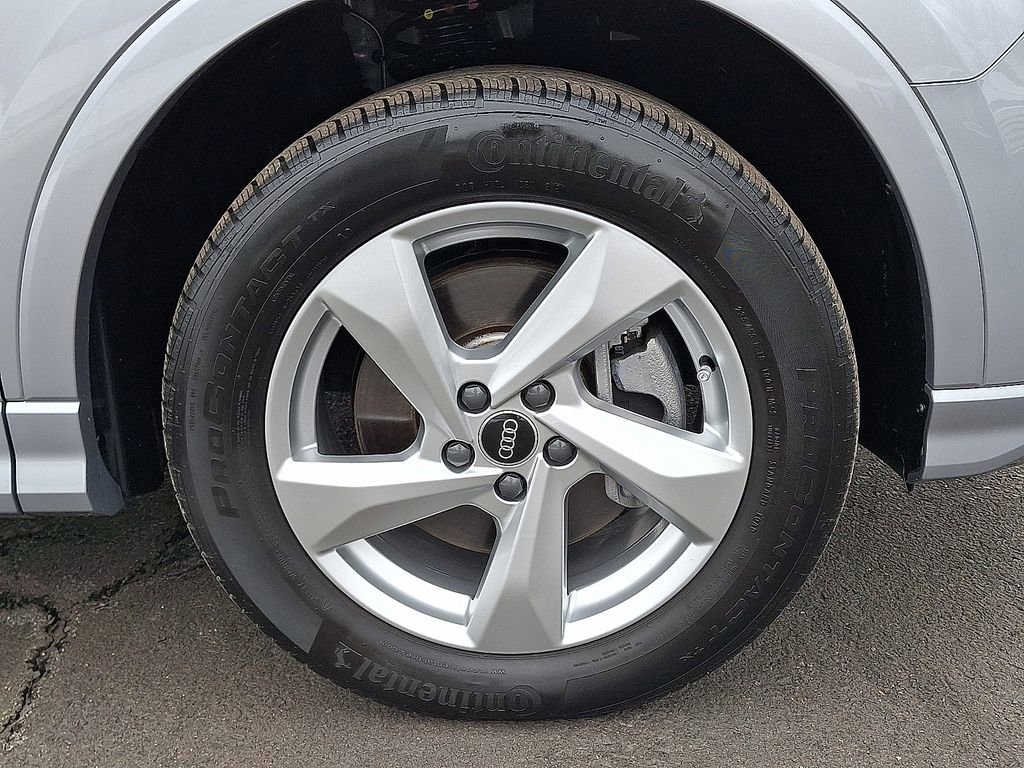 Used 2022 Audi Q3 2.0T Premium Plus w/ Premium Plus Package image 30