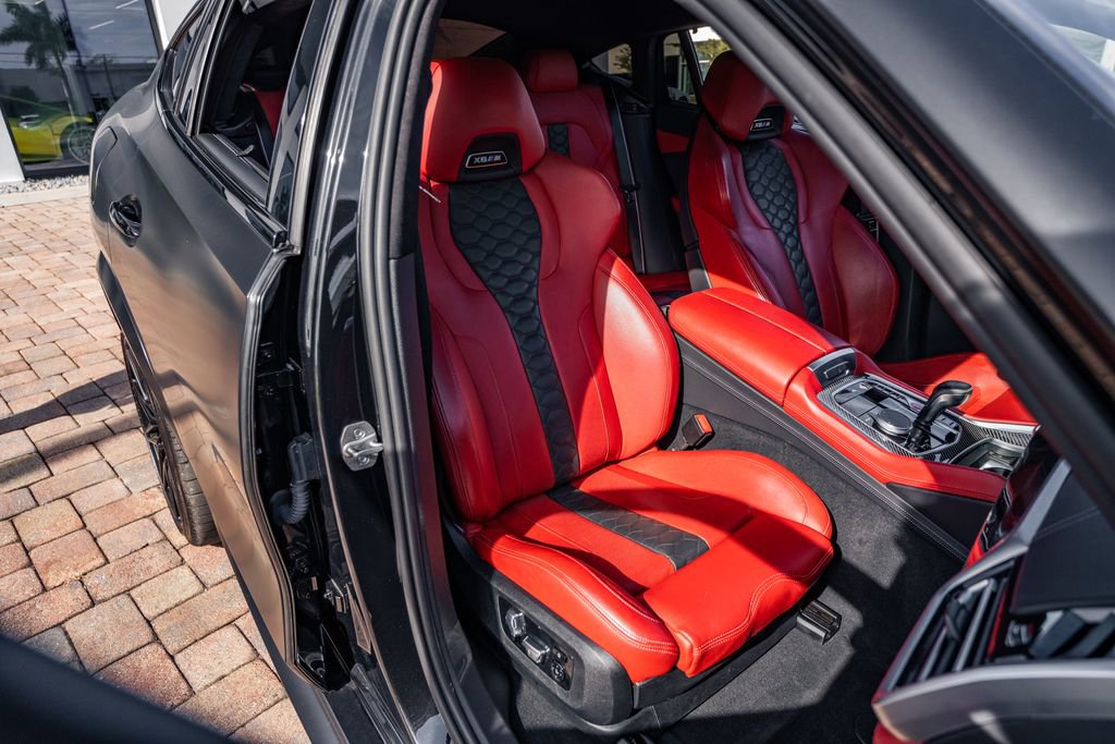 Used 2022 BMW X6 M w/ Competition Package image 33