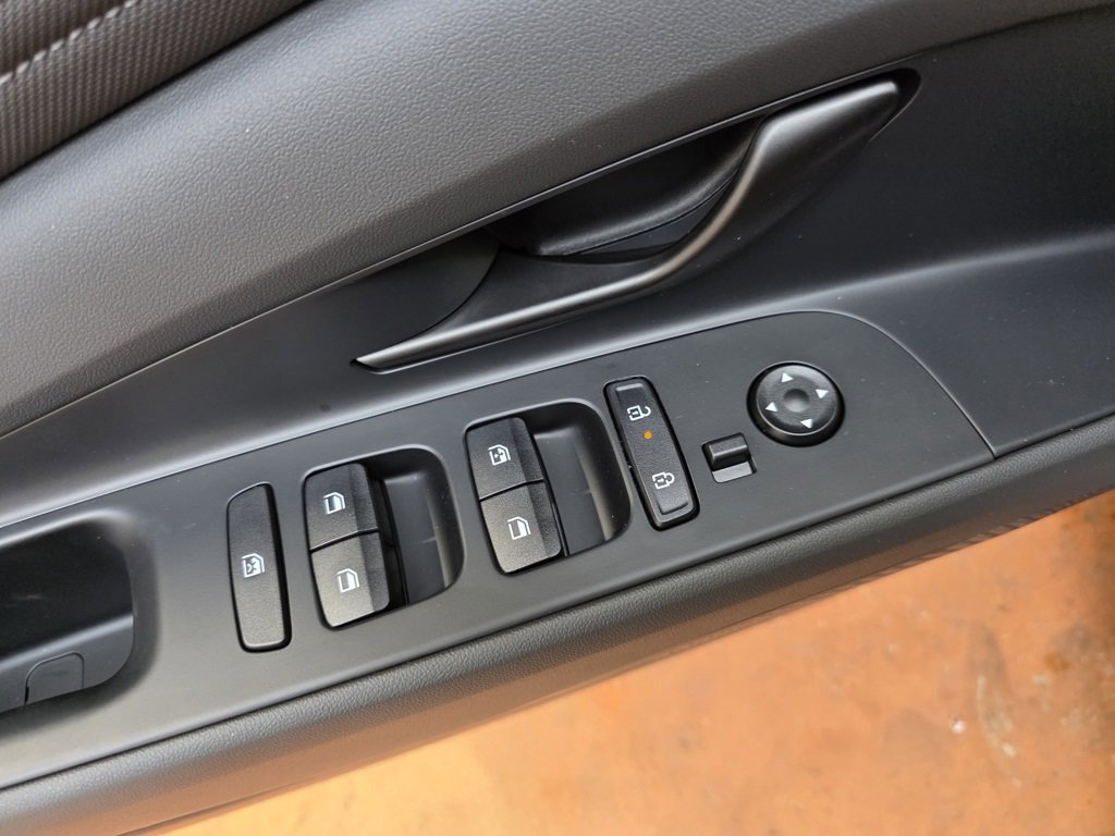 New 2026 Hyundai Elantra Sport w/ Cargo Package image 17