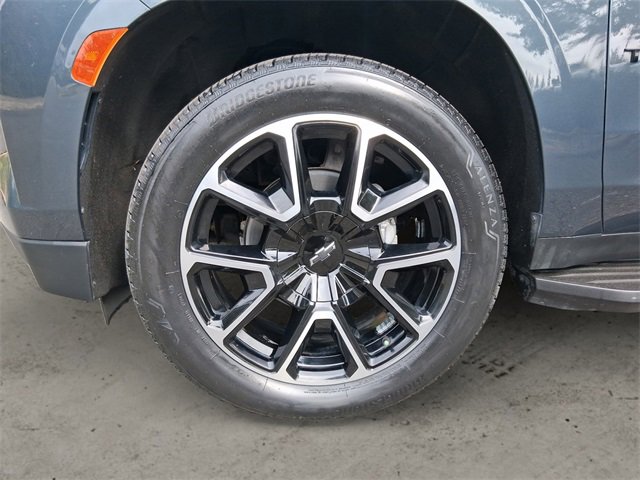Used 2021 Chevrolet Tahoe RST w/ Luxury Package image 14