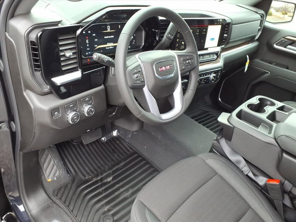New 2026 GMC Sierra 1500 SLE w/ Preferred Package image 4
