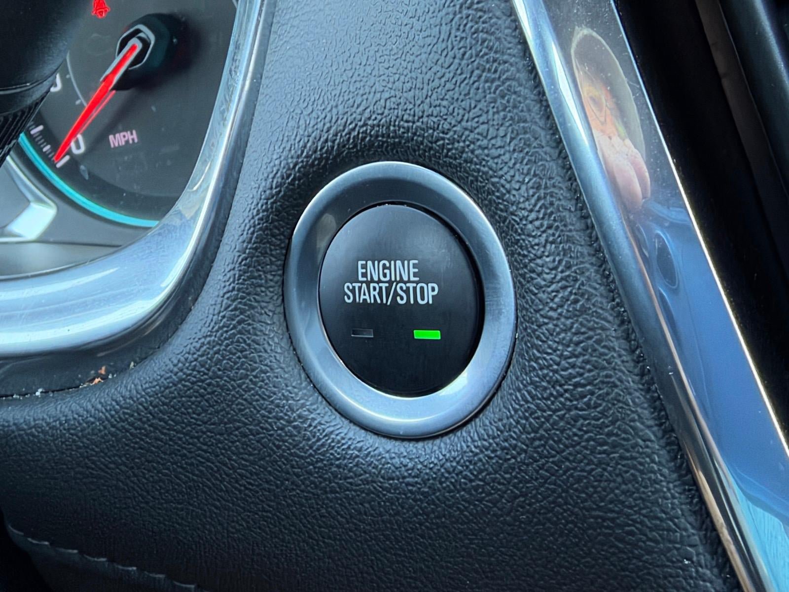 Used 2023 Chevrolet Traverse LT AWD/4WD image 13