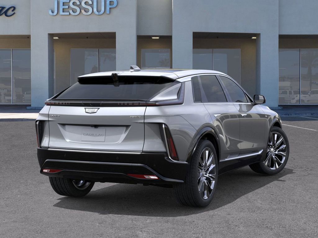 New 2026 Cadillac Lyriq Signature Luxury image 4