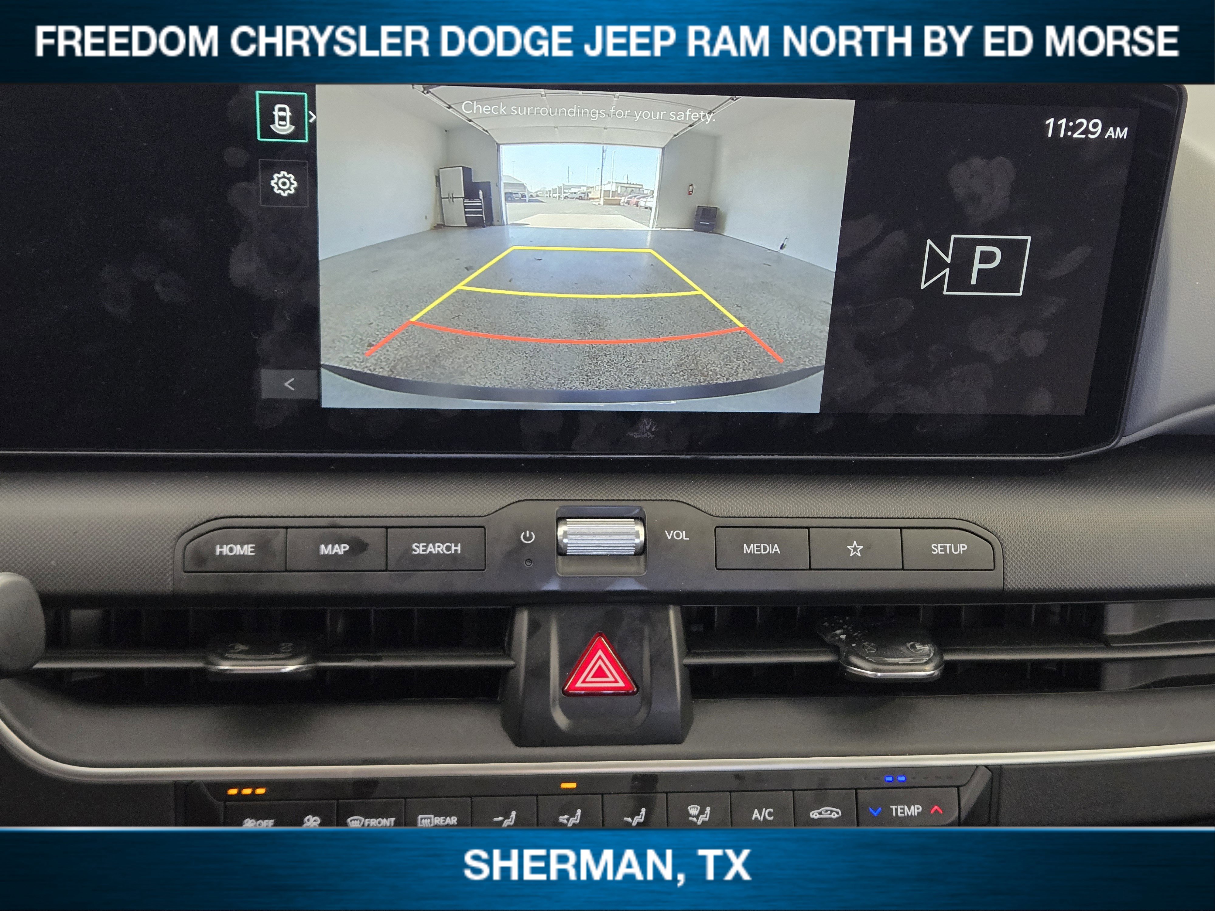 Used 2025 Kia K4 LXS image 12