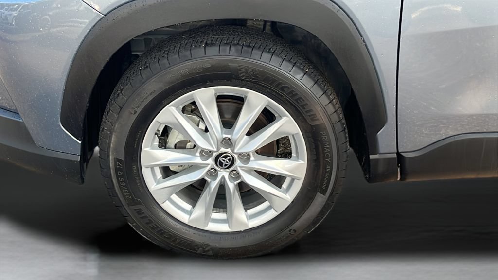 Certified 2026 Toyota Corolla Cross LE FWD image 25