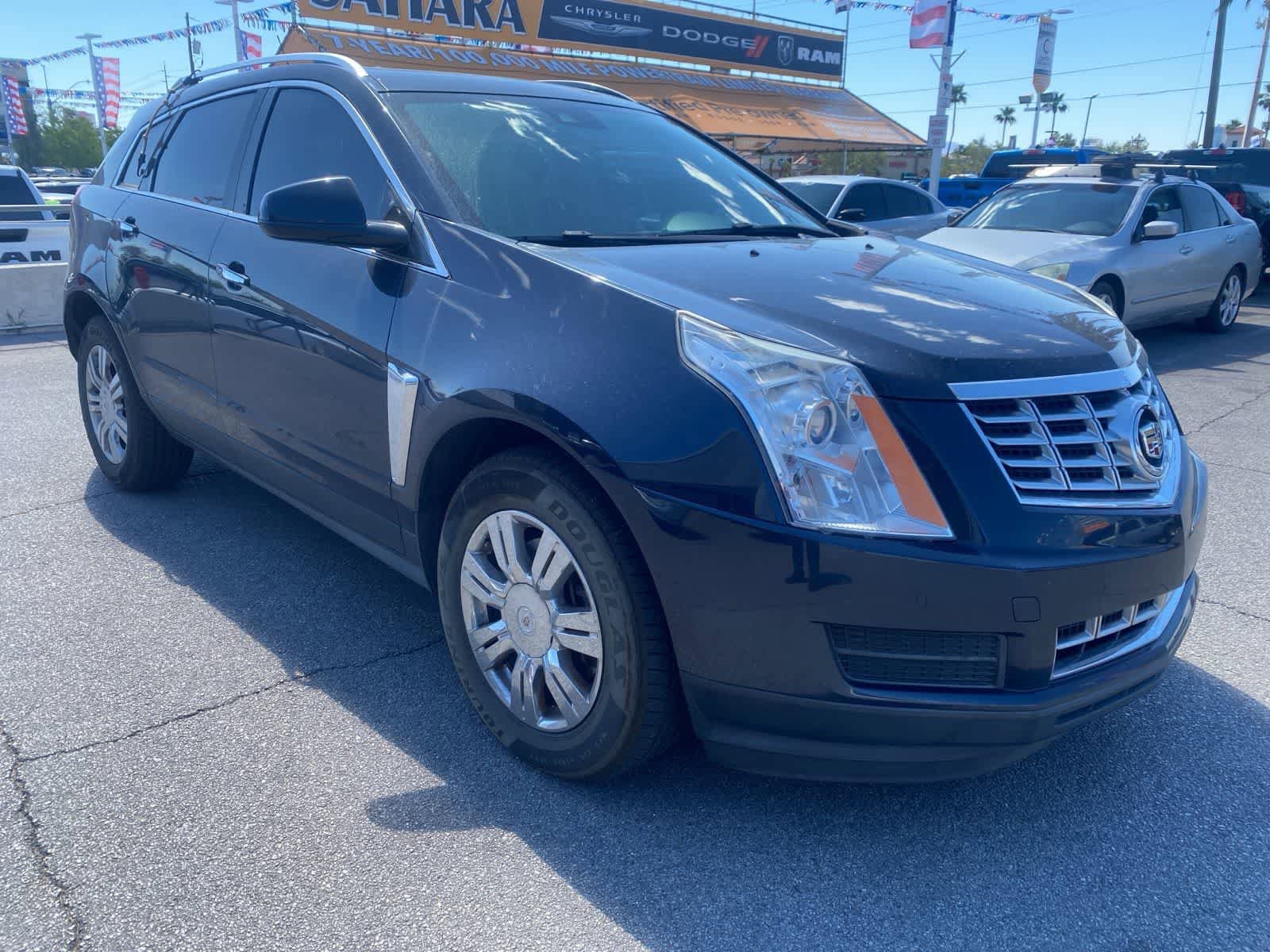 Used 2014 Cadillac SRX Luxury w/ Driver Awareness Package FWD image 3