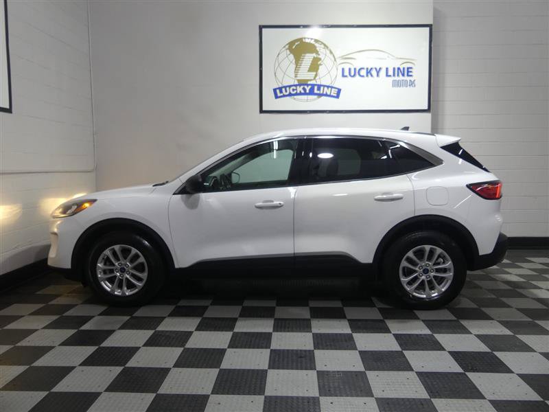 Used 2022 Ford Escape SE w/ Cold Weather Package AWD/4WD image 7