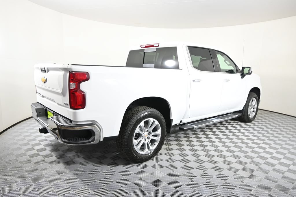 New 2026 Chevrolet Silverado 1500 LTZ w/ LTZ Premium Package AWD/4WD image 7