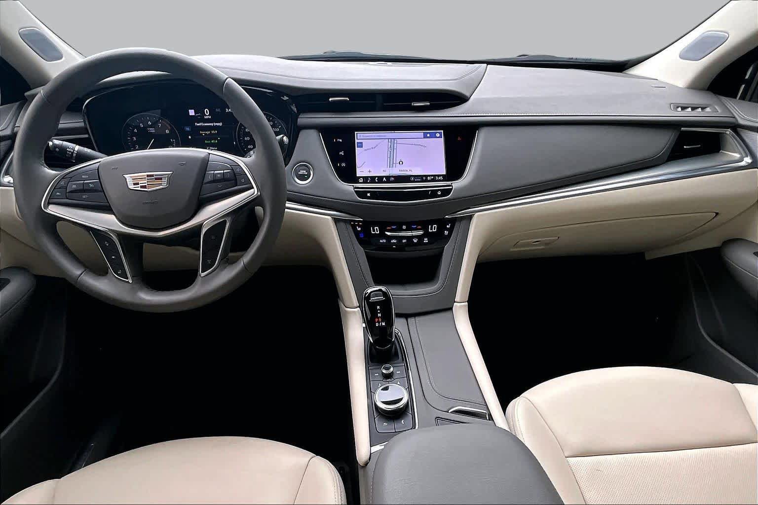 Used 2023 Cadillac XT5 Premium Luxury w/ Technology Package FWD image 15