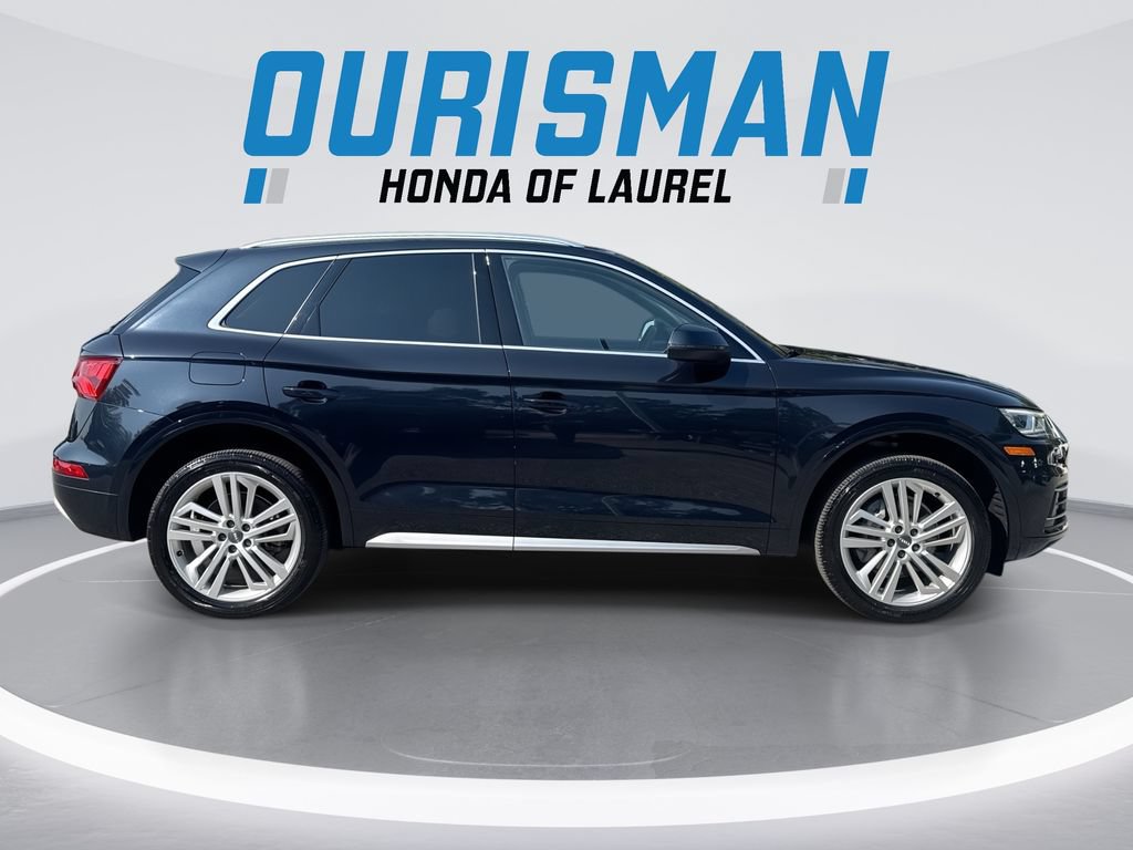 Used 2020 Audi Q5 2.0T Premium Plus w/ Premium Plus Package AWD/4WD image 9