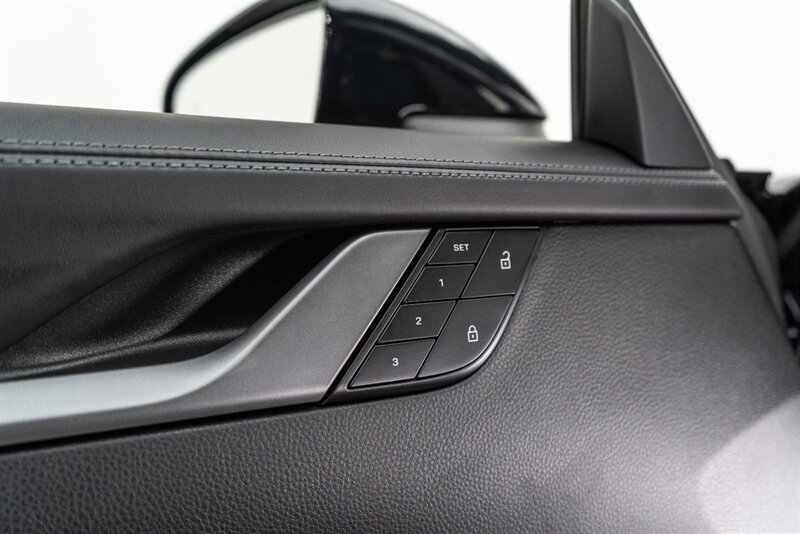Used 2024 Porsche 911 Carrera RWD image 74
