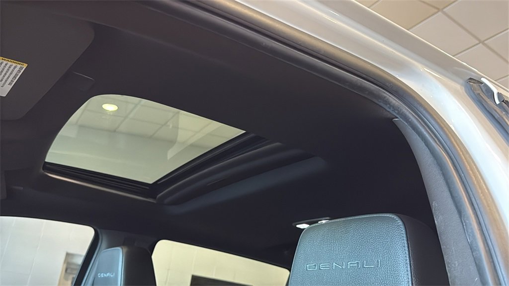 Used 2020 GMC Sierra 1500 Denali w/ Denali Ultimate Package image 26