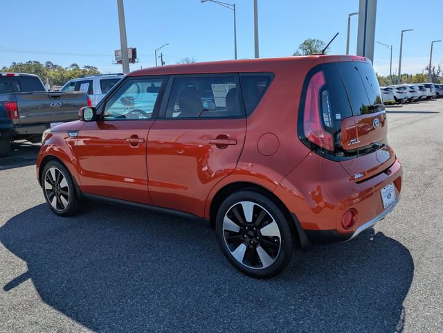 Used 2018 Kia Soul + image 6