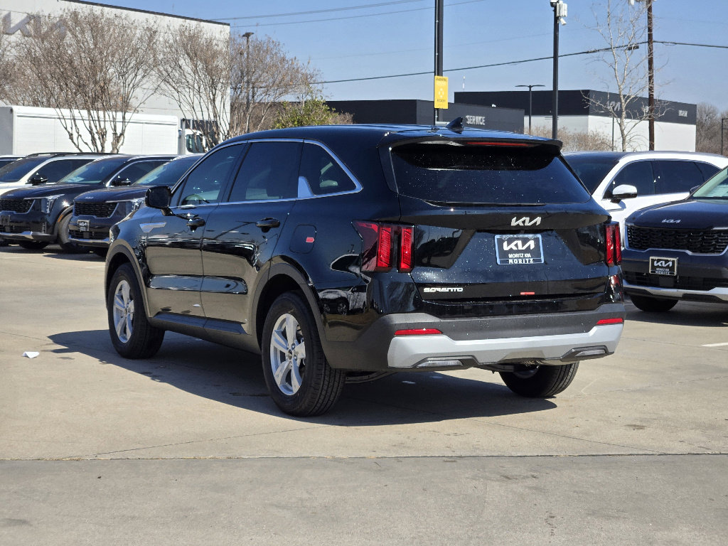 New 2026 Kia Sorento LX image 3
