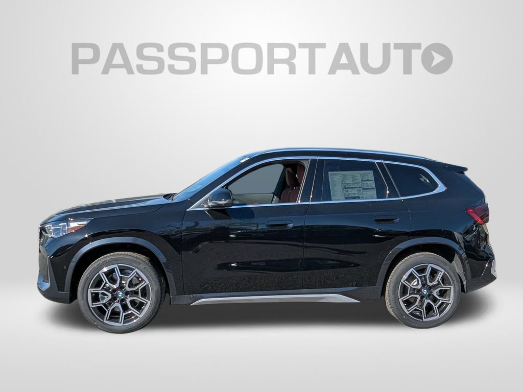 New 2026 BMW X1 xDrive28i w/ Technology Package AWD/4WD image 2