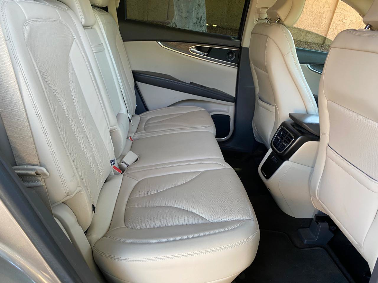 Used 2019 Lincoln Nautilus Reserve FWD image 44