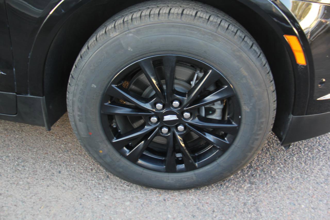 Used 2023 Cadillac XT5 Premium Luxury w/ Technology Package FWD image 32