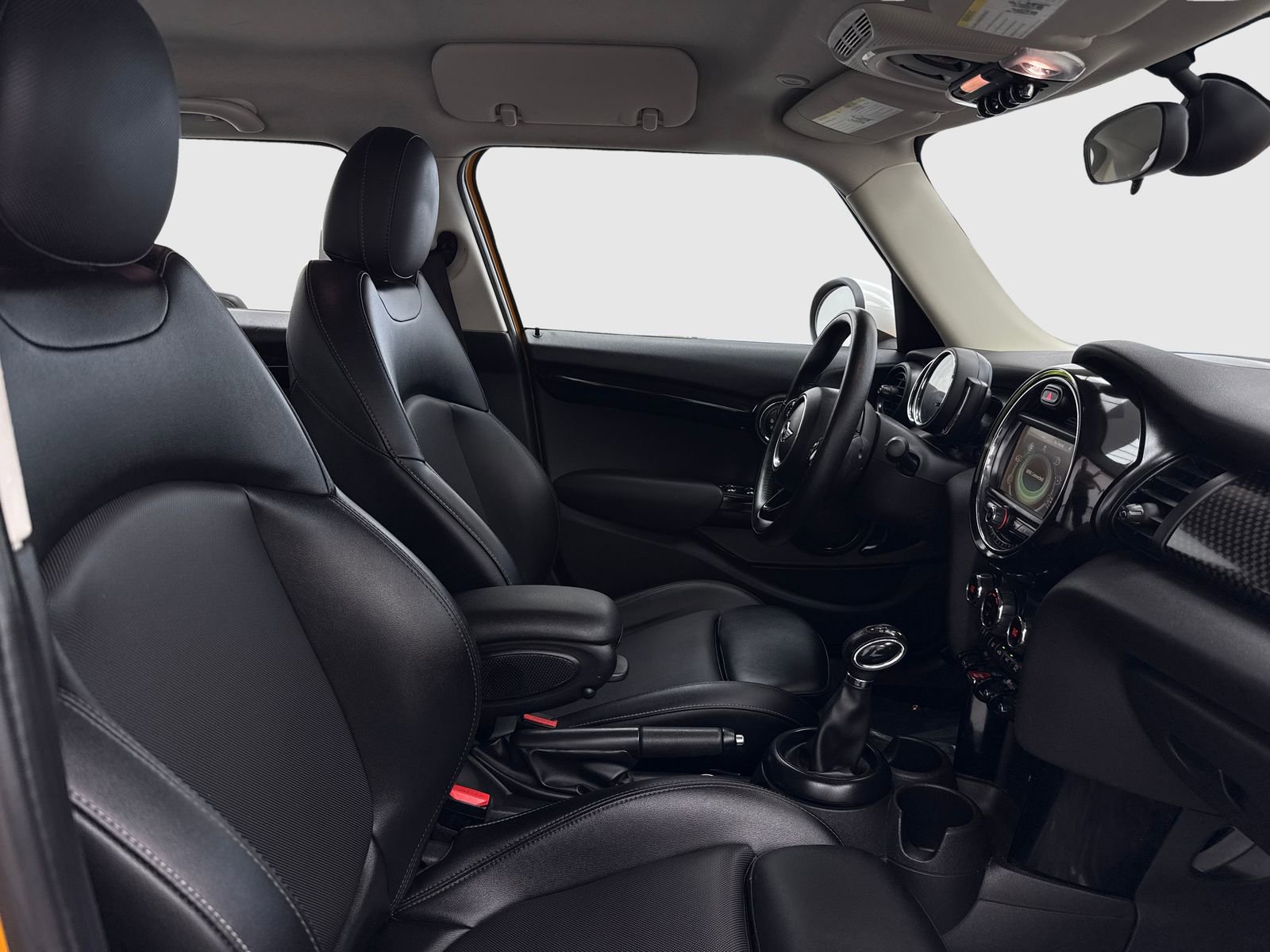 Used 2018 MINI Cooper S image 40